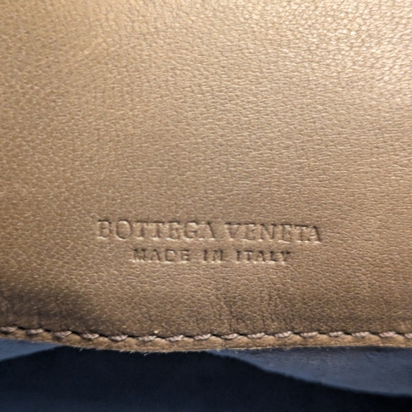 Bottega Veneta Clutch - Picture 6 of 7